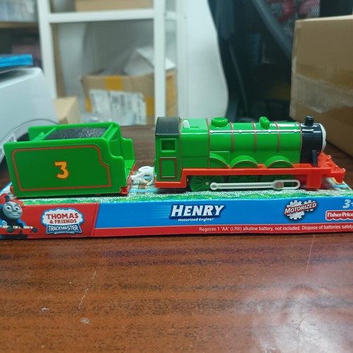 TRACKMASTER THOMAS TANK ENGING MOTORIZED TOY TRAIN- HENRY W/ 1 TRUCK - Picture 4 of 4