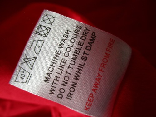 Lindy Bop - Red fit & flare & large bow feature, 100% cotton skirt - UK10/EU38 - Picture 9 of 9