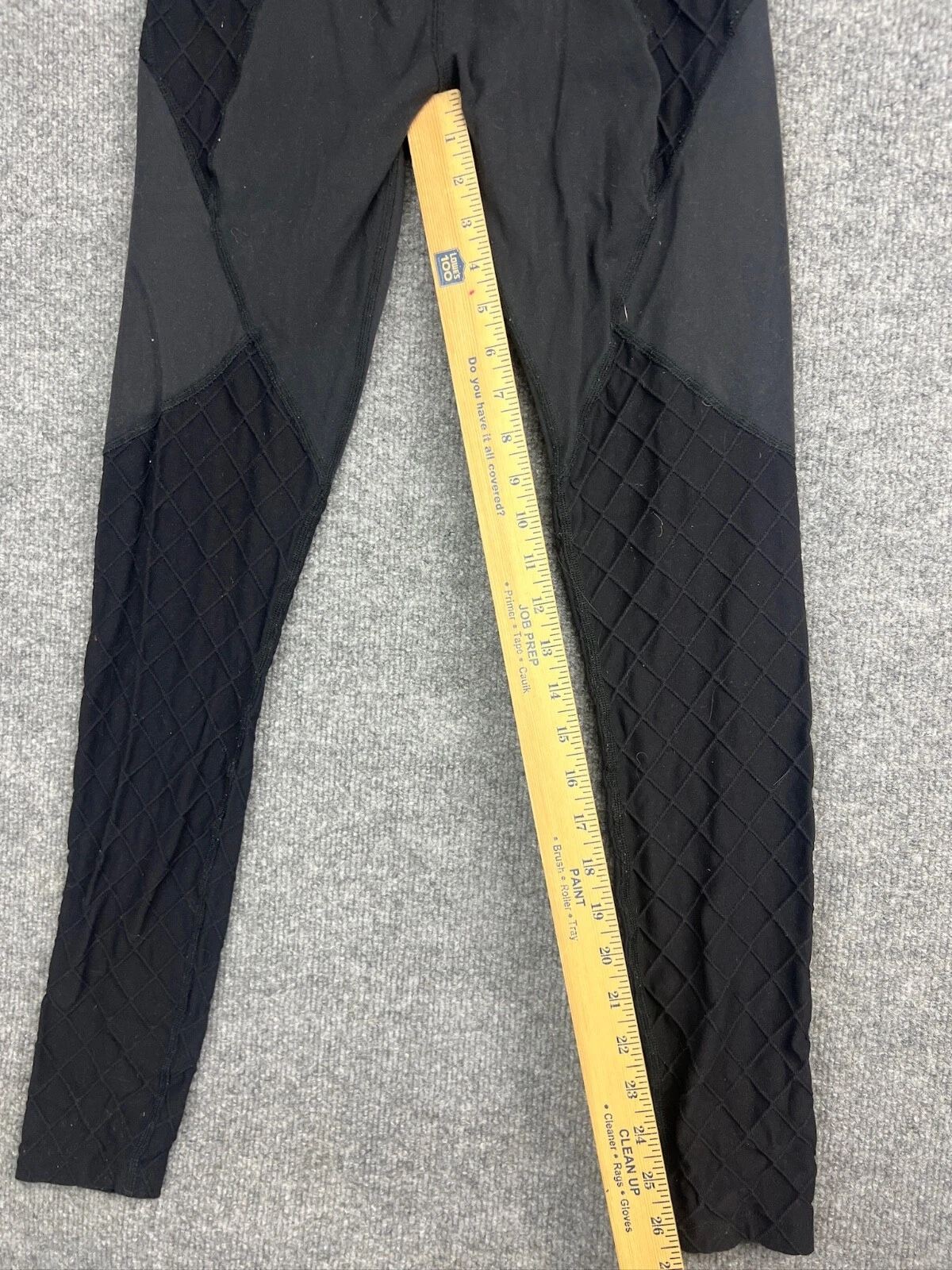 beyond-yoga diamond patchwork pull-on ankle leggings