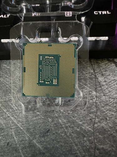 Intel Core i3-8350k - Picture 6 of 9