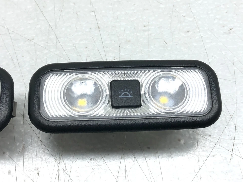 Ford Expedition 2018-2021 techo superior cúpula luz de lectura lámpara X2 OEM Foto 4 de 4