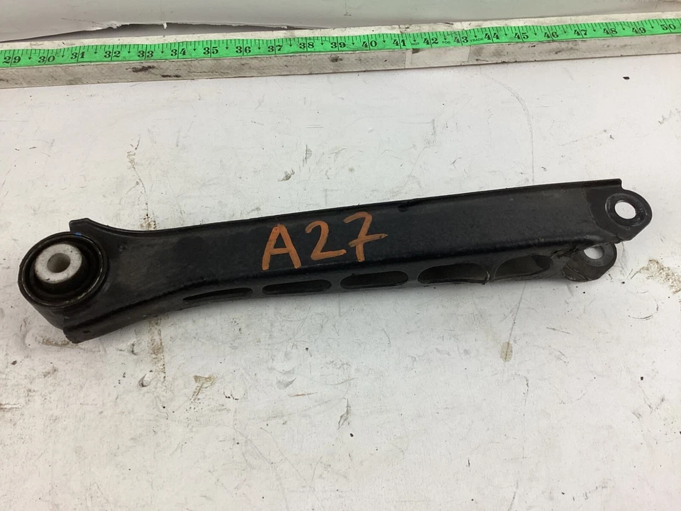 2013-2019 Cadillac ATS Rear Suspension Lower Trailing Control Arm 22934959 OEM - Image 2 of 4