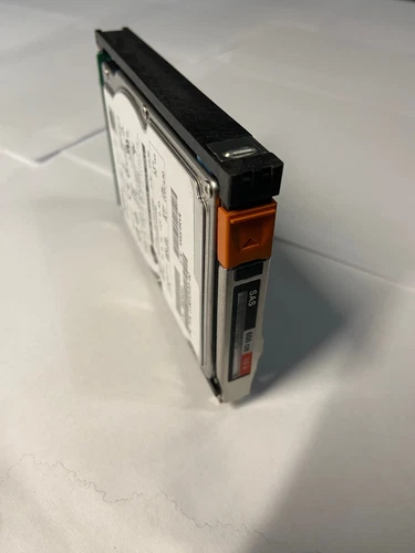 HUC10906 CLAR600 - EMC 600GB 10K RPM SAS 2.5" HDD for VNX5100, 5200, 5300,  5400