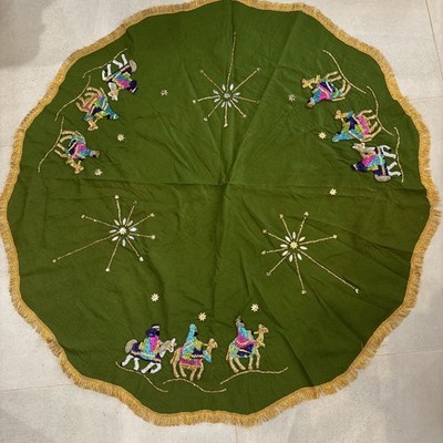 Vtg Three Wisemen Christmas Tree Skirt 58  Sequins Embroidered Bucilla Handmade