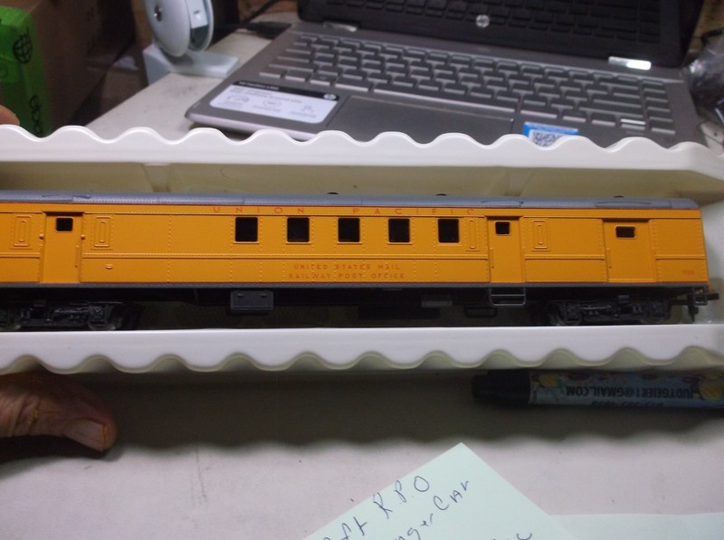 HO 72 ft. R P O Passenger Car 1106 Union Pacific A H M Original Box