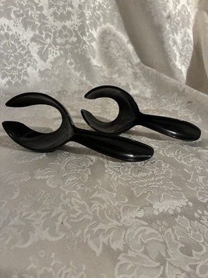 Tupperware Gadgets Egg Scoop Easter Egg Lifter Holder Spoon Set Of 2 Black