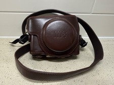 MegaGear Sony Cyber-shot DSC-RX100 VII Ever Ready Leather Camera Case