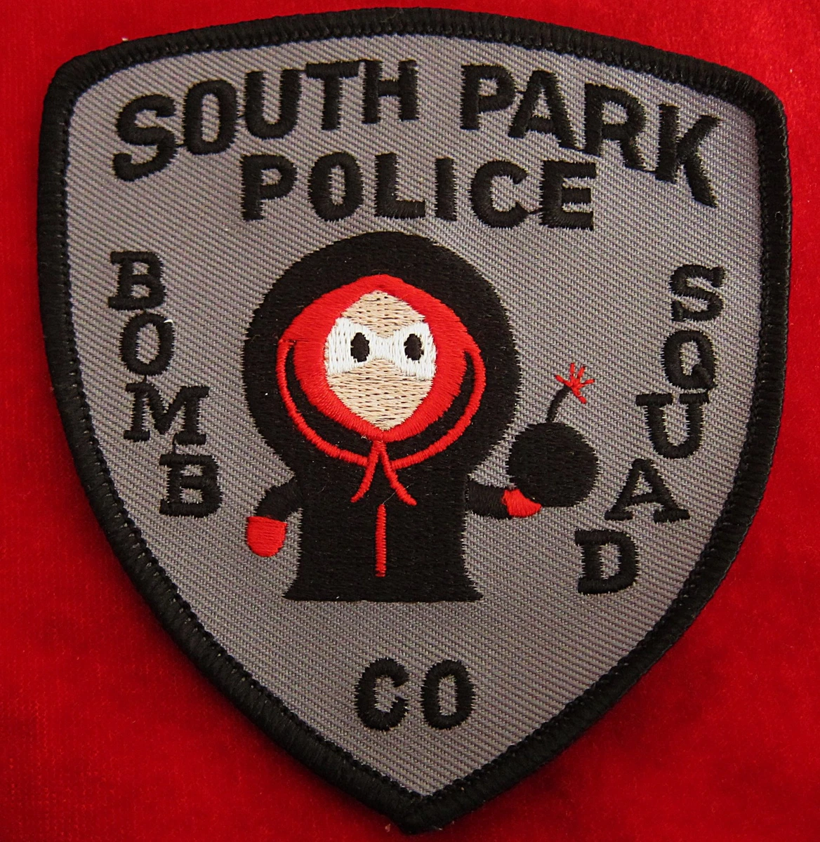 obsolete police badges, Convolut 6 x Abzeichen + 1 x South Park patch