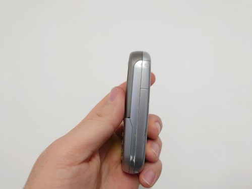 Motorola C205 srebrny (odblokowany) telefon komórkowy prosty podstawowy klasyczny retro starsi - Zdjęcie 8 z 14