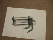 Cartridge skeletal cauld gun