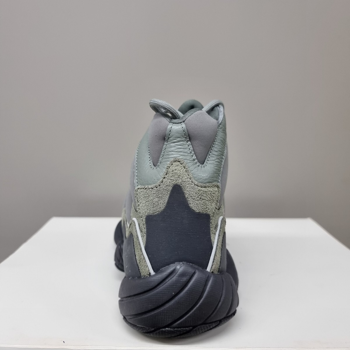 ADIDAS YEEZY 500 HIGH 