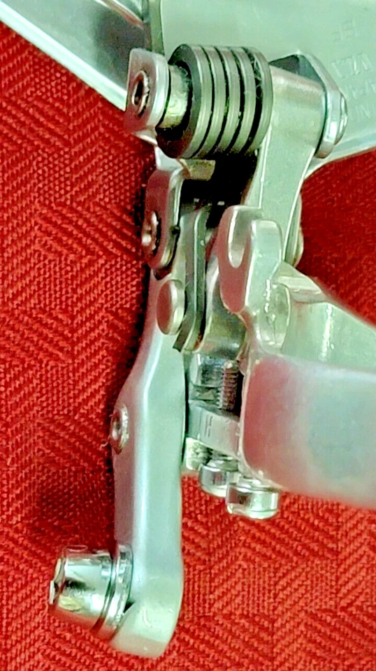 Abrazadera de desviador delantero Suntour Edge 4050 28,6 tirador inferior, doble vintage Foto 4 de 4