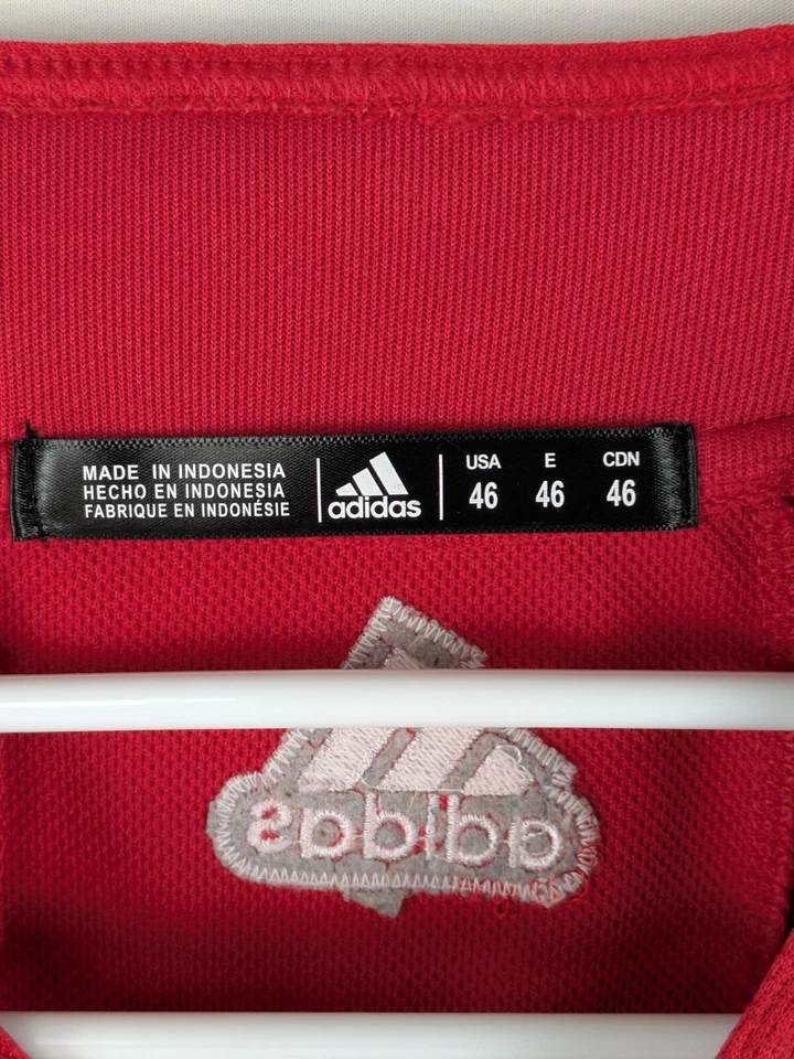 Camiseta Adidas Detroit Red Wings Captain HOF #19 Steve Yzerman Talla 46 Roja Blanca Foto 2 de 4