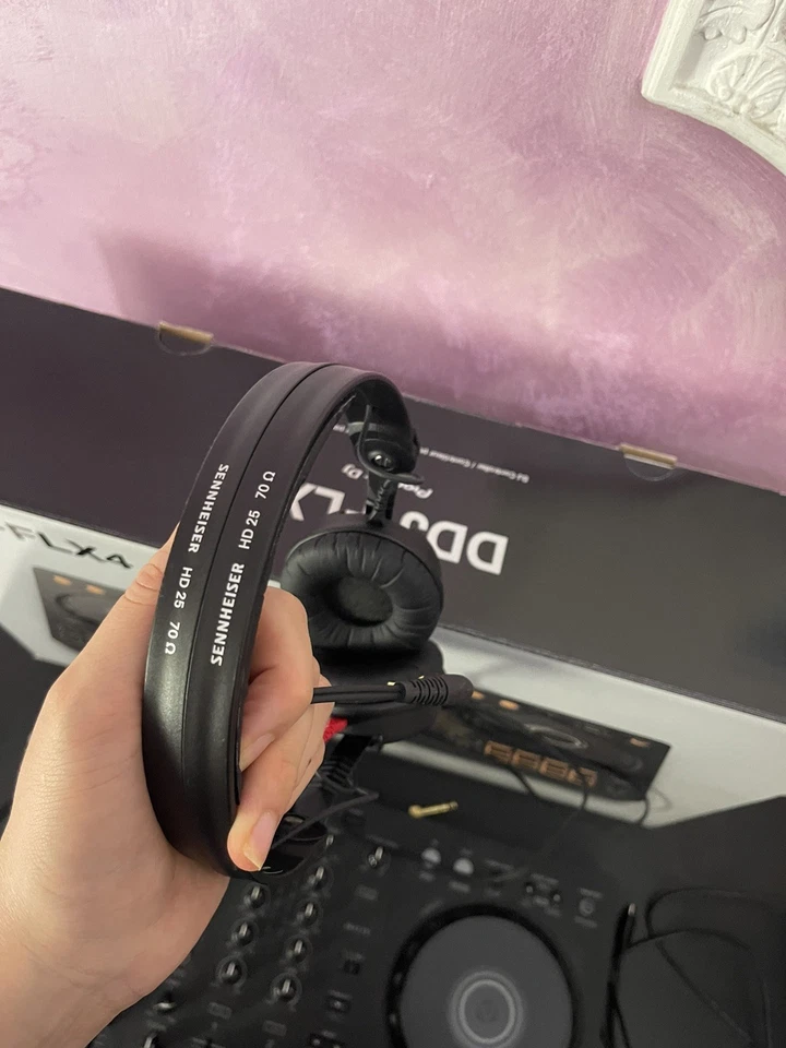 Sennheiser HD 25, foto 1 di 3