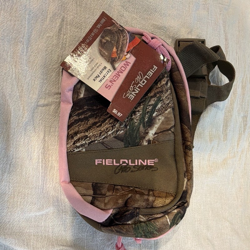 Fieldline Pro Series Women's 1.5L Waist Pack Zip 2-Pocket Pink Camo