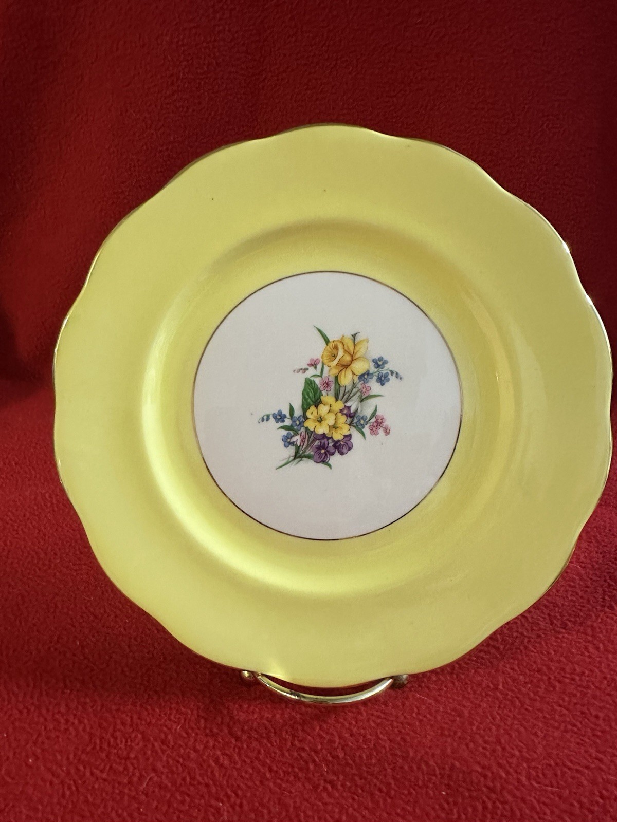 Vtg Trio Queen Anne Bone China England Yellow Flora Cup, Saucer, Dessert Plate  