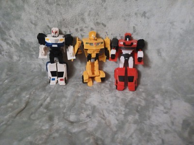 Transformers Generations  Autobot  7  Tall PROWL Figure 2016  And Friends 