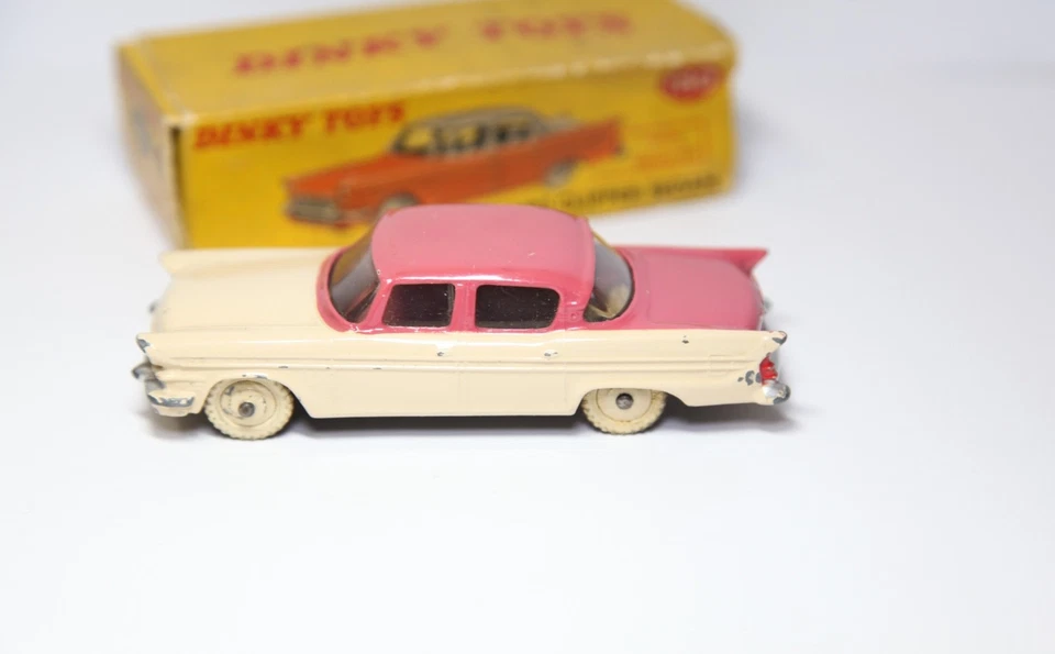 Dinky 180 Packard Clipper Sedán En Caja Original - Bueno Original De Colección Foto 2 de 4