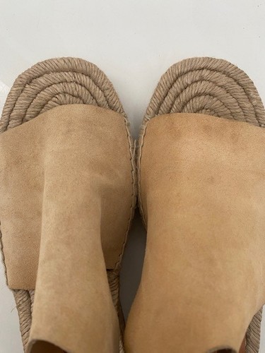 RAG & BONE Calla Dune Tan Suede Buckle Wedge Sandals Sz 37 / US 7-7.5 - Picture 10 of 17