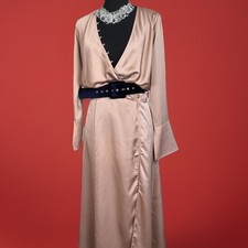 Asos Long Champagne Dress | Old Money | Glam | Bridesmade | Vegas Wedding | Lux