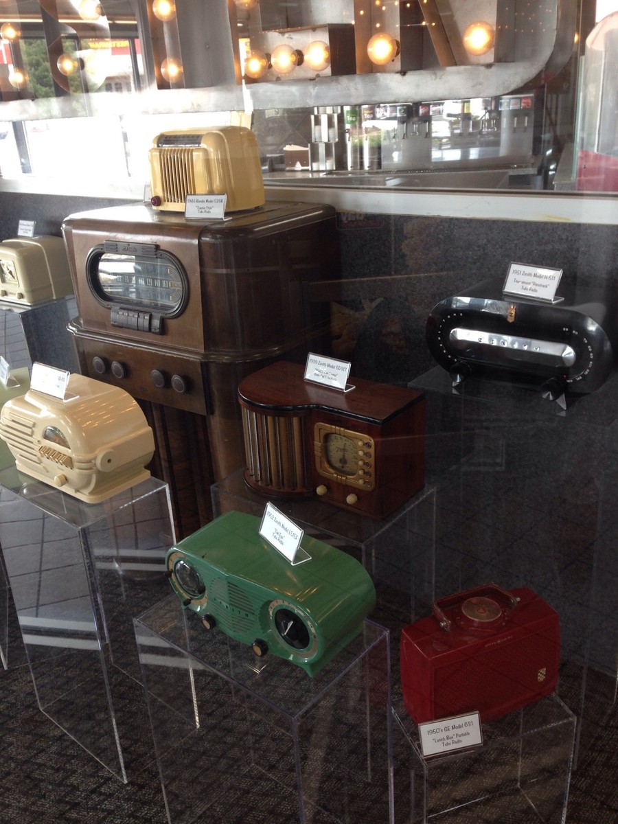 HUGE 1919~1953 ZENITH Tube Type Radio SERVICE MANUAL CD w HUGE 1919~1953 ZENITH Tube Type Radio SERVICE MANUAL CD w