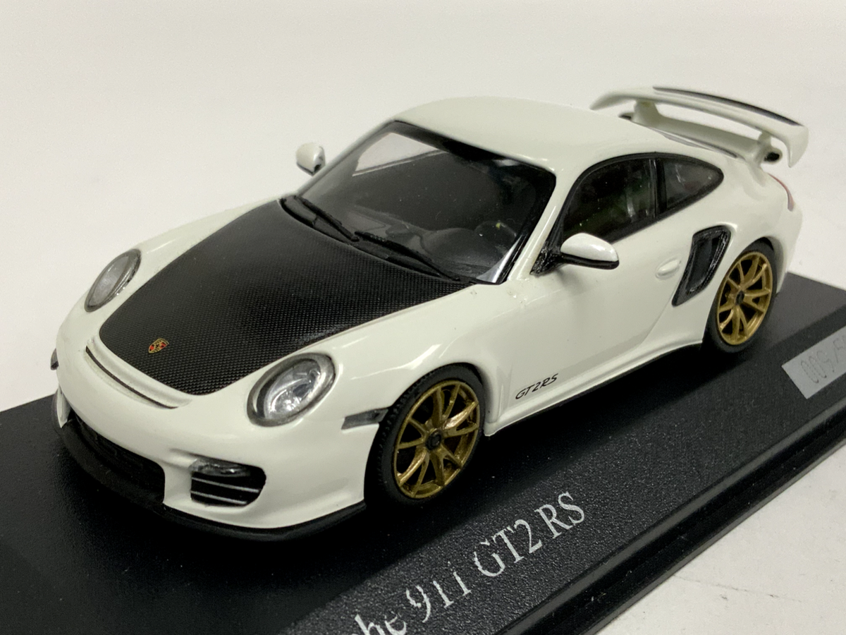1/43 Minichamps Porsche 911 ( 997 II ) GT2 RS 2010 in White 400