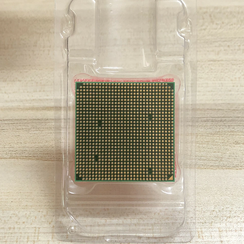 AMD Phenom X4 9650 CPU Quad-Core 2.3 GHz 2M 95W Socket AM2+ Processors - Image 2 of 2