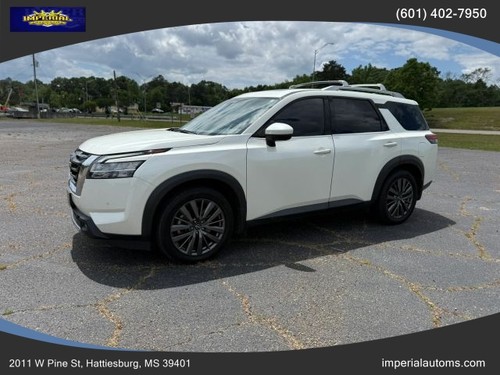 2022 Nissan Pathfinder SL Sport Utility 4D