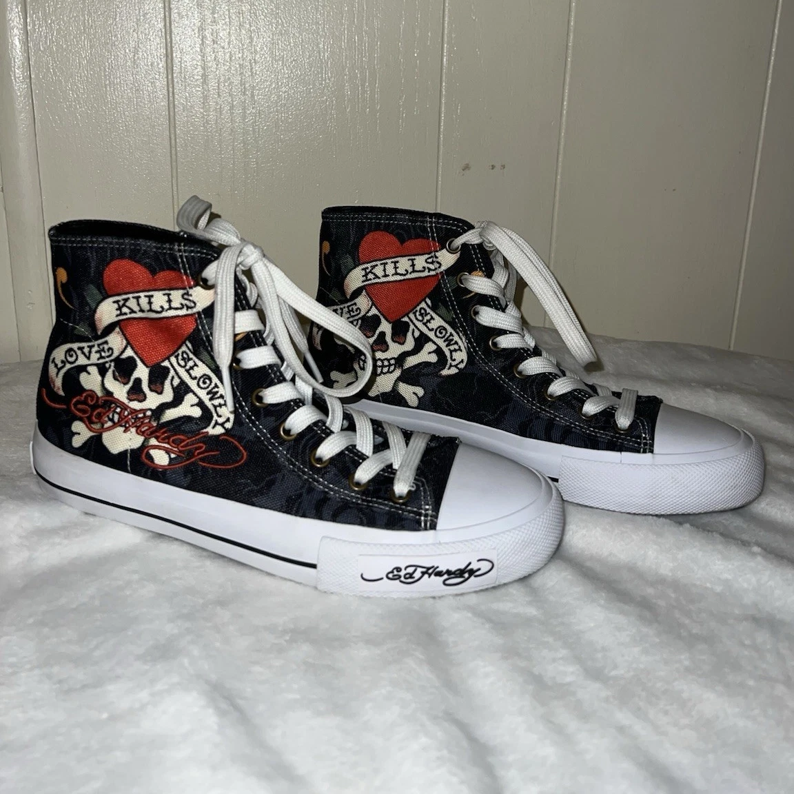 Preços baixos em Sapatos casuais masculinos Ed Hardy | eBay