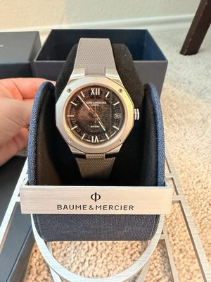 Baume & Mercier Riviera Smokey Gray Unisex Adults Watch - M0A10720