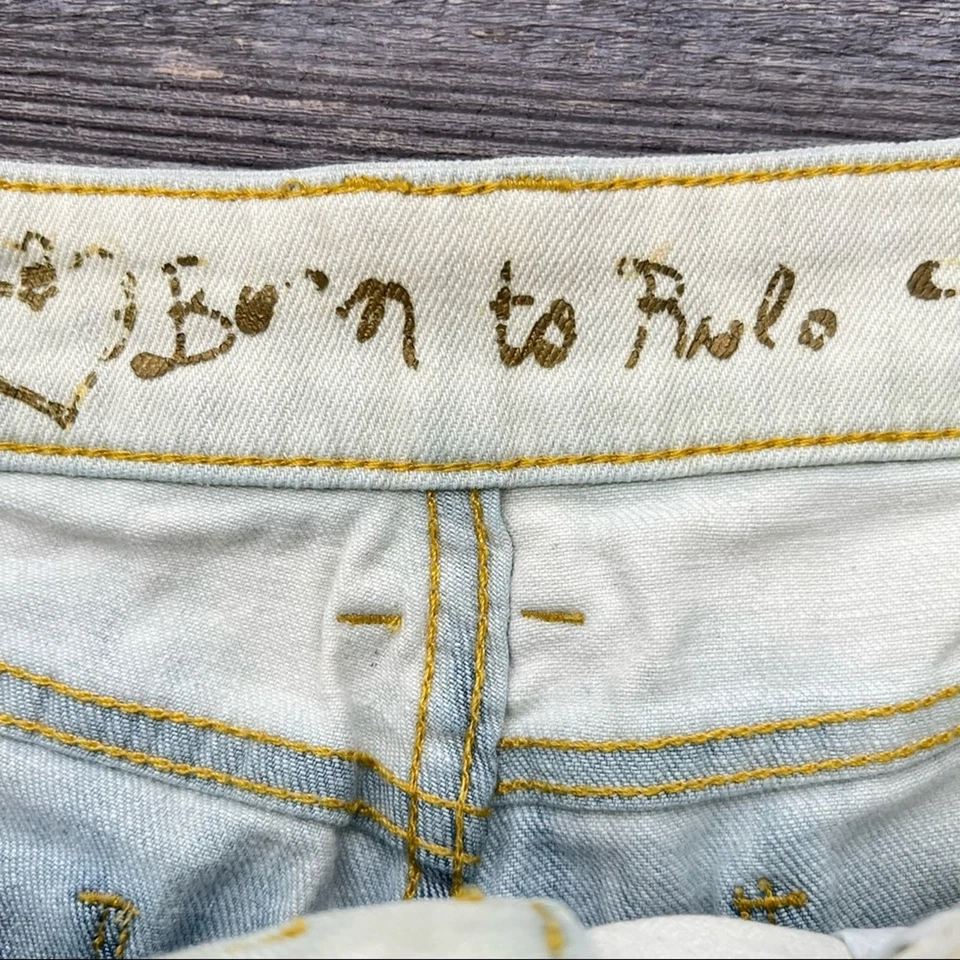 Princesa Vera Wang Born to Rule Corbata Teñida Denim Corte Jean Pantalones Cortos Talla 9 B75 Foto 2 de 4