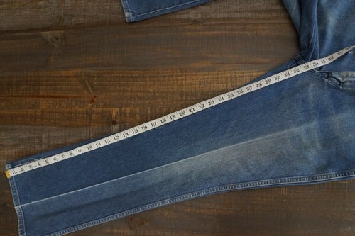 Jeans Wrangler de colección desgastados hechos en EE. UU. para hombre ~ 35 x ~ 33 (VER FOTOS 4 MEDIDAS.) - Imagen 14 de 17