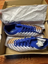 Umbro Men's Velocita Elixir Pro Fg Soccer Cleat MSRP $275 Size 12.5