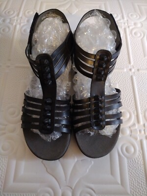 Baretraps Hinder Black Strappy Wedge Memory Foam Sandals Women's Size 11M
