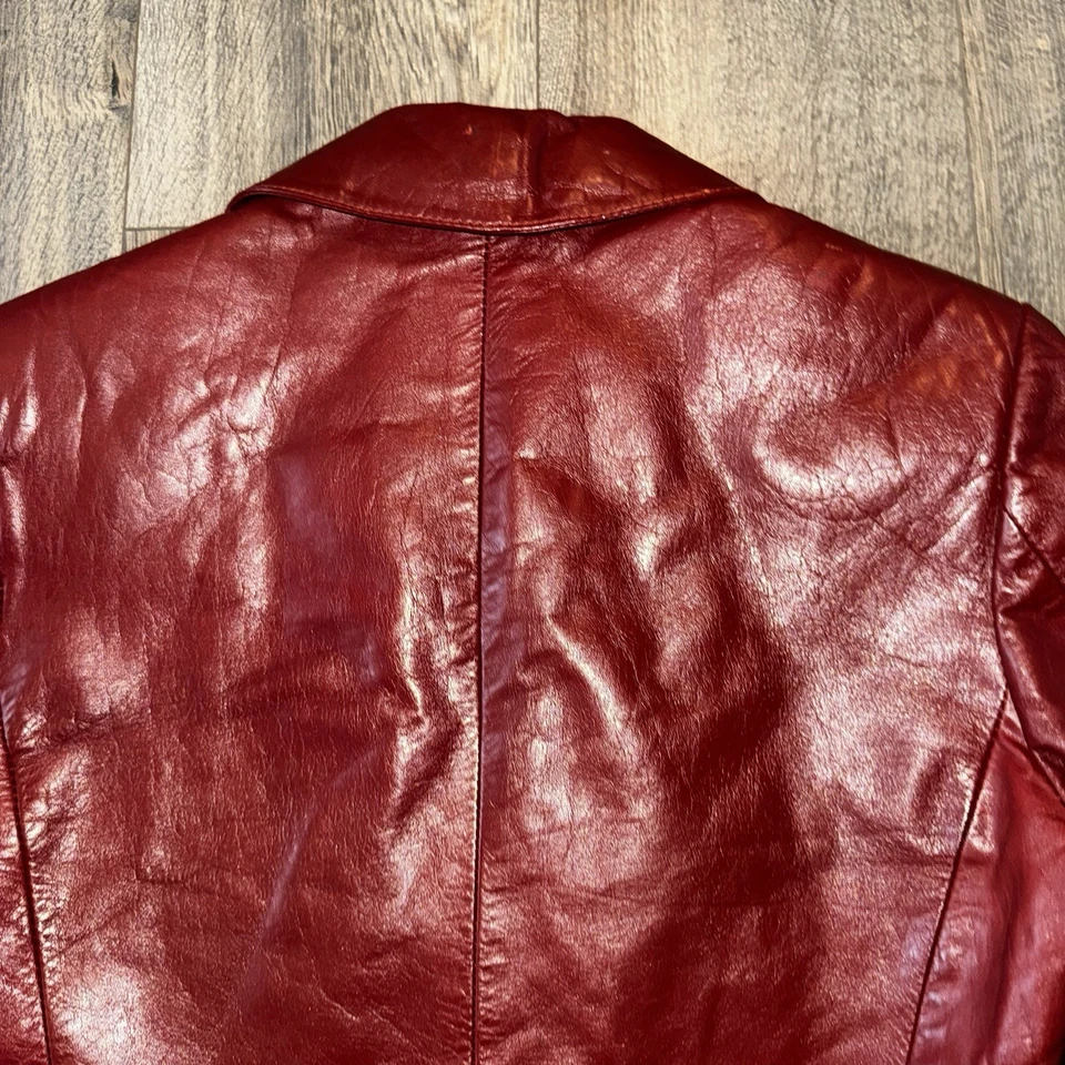 Chaqueta Blazer De Colección Años 70 Comstock Load Hombre Cuero Uruguay Rojo Parche Bolsillos Foto 4 de 4