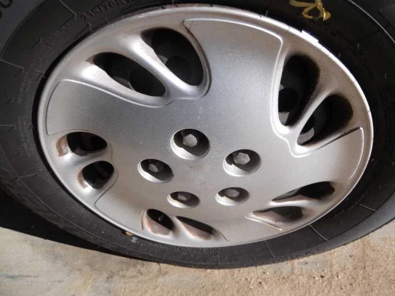 (LOCAL PICKUP ONLY) Hood Fits 97-05 VENTURE 442512 Foto 3 de 4