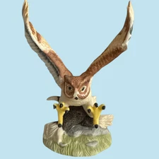 Royal Heritage OWL Porcelain Bird Figurine - 5" High