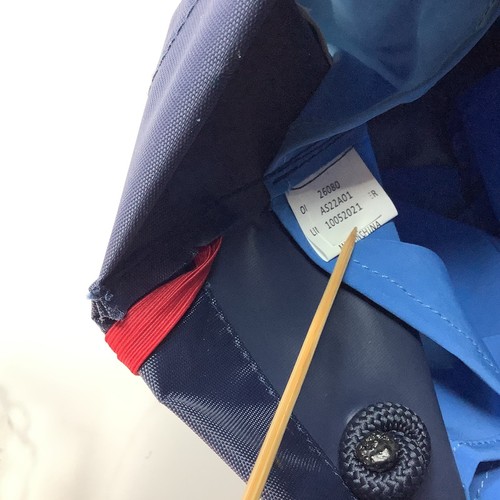 Peter Millar Crown Beverage Tote Cooler Drain Hole Holds 12 Cans Sport Navy Red - Picture 12 of 21