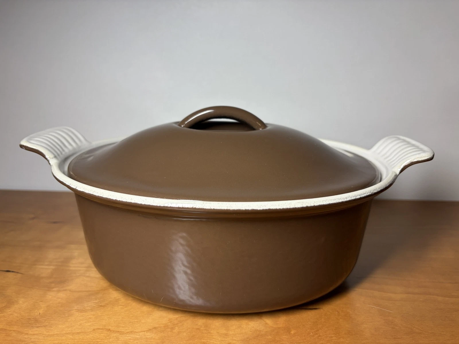 Vintage Cousances (Le Creuset) Enamel Cast Iron Dutch Oven Brown 1.5 QT
