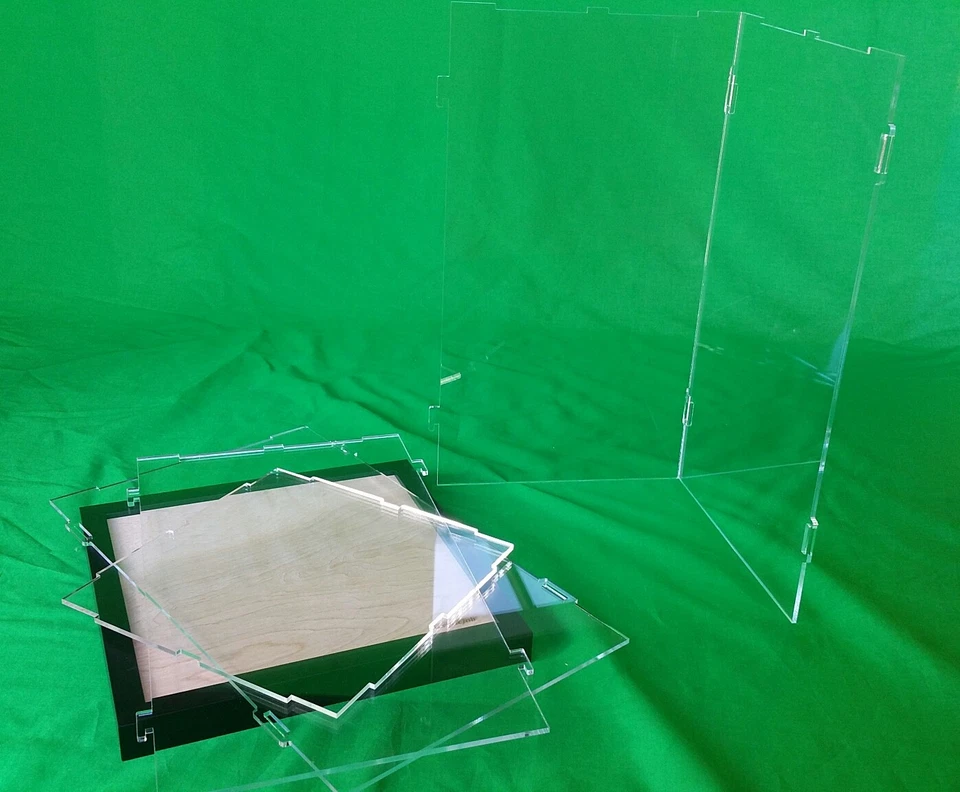 10 x 10 x 18 inch display case for Hot Toy Figures 1/6 Scale, Statue, Doll Dolls - Image 4 of 4