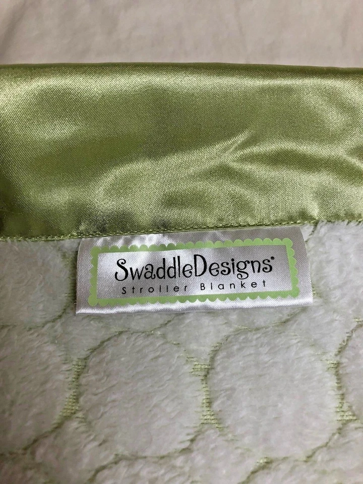Carrinho Swaddle Designs bebê menino menina cobertor verde branco padrão Lovey EUA - Imagem 3 de 4