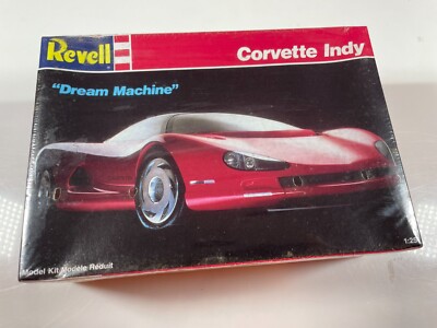Revell Chevy Corvette Indy Dream Machine Red 1:25 Model Kit 7108