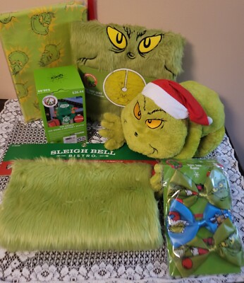 Grinch Lot Fur Table Runner Tree Skirt Table Cloth Plush Toy Whirl A Motion Bows
