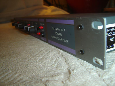 Aphex 108 2チャンネルAUTOMATIC COMPRESSOR Aphex 108 2チャンネルAUTOMATIC COMPRESSOR Aphex 108