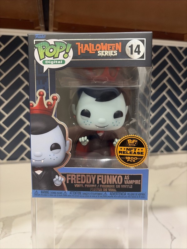 Funko Pop Digital Halloween Series #14 Freddy Funko as Vampire LE 1800 pcs #1