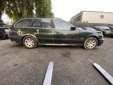 Retroviseur droit (ou coque) BMW 2002