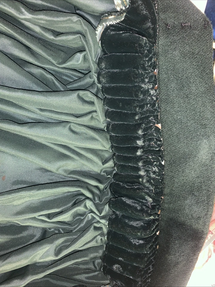 Vin Renaissance Green Velvet Skirt, Waist 30”, Upper Class, Length 42” Hand Made - Image 3 of 4
