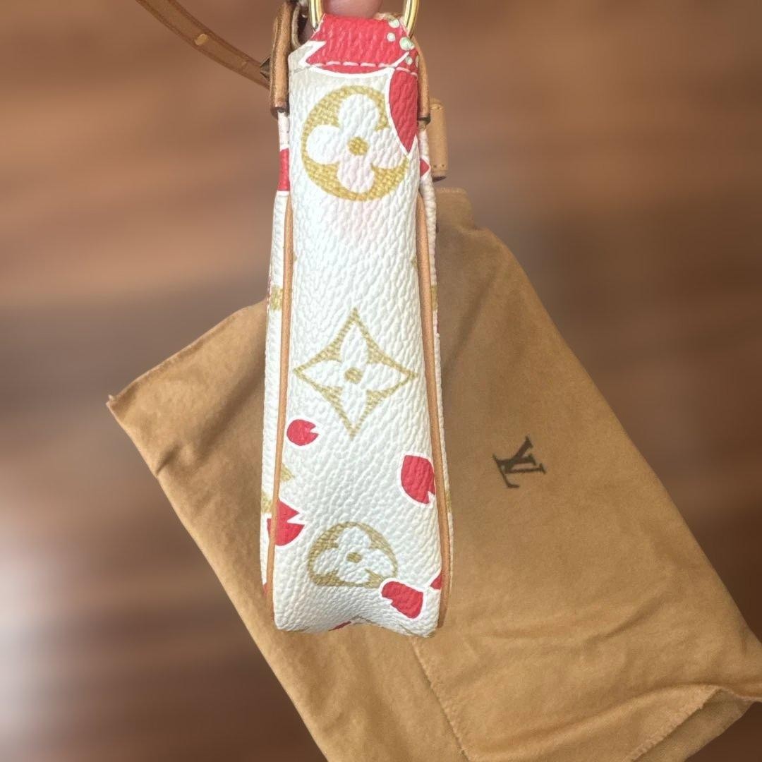 LOUIS VUITTON Cherry Blossom Takashi Murakami Monogram Pochette