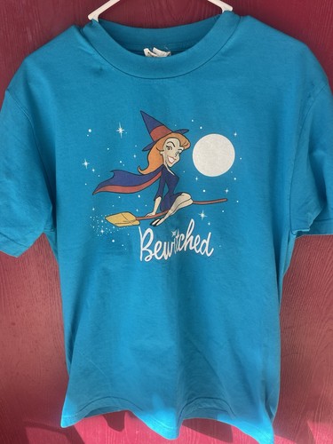 BEWITCHED tv Show Graphic Tshirt  Halloween Party - Picture 1 of 12