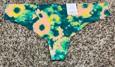 Auden Multi-Color Invisible Edge Thong. SIze: S 4-6 .
